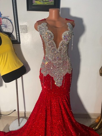 Red prom dress