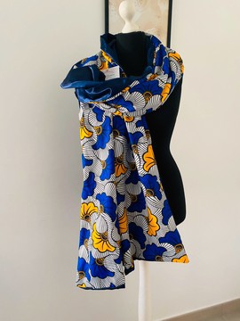 Large scarf in loincloth - wedding flowers - large scarf lined in satin