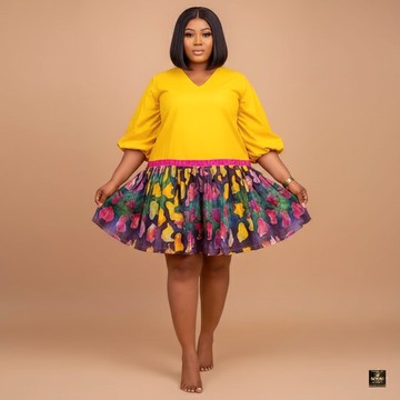 Mini-robe jaune à taille basse Bisola