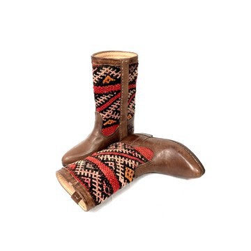 Genuine leather boot for women