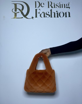 Sac à bandoulière duveteux orange brûlé