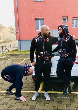 Ensemble jogging Bogolan