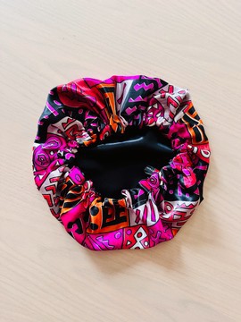Bonnet de nuit en satin -