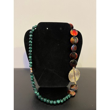 Collier ethnique rouge et vert