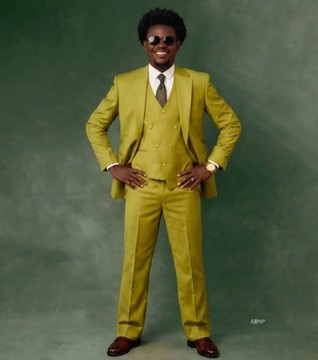 Golden Yellow Double-Breasted Three-Piece Suit