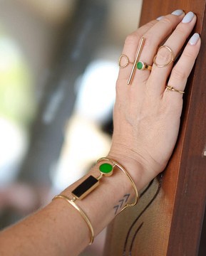 Mawita bangle, Green amber and horn cuff