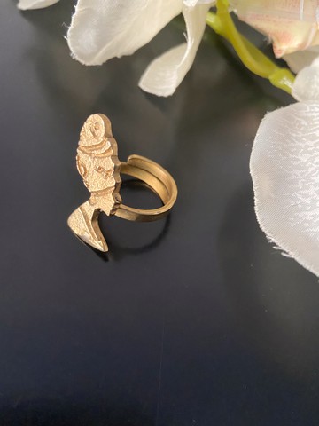 Beautiful bronze ring "Afrika Queen"