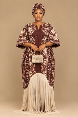Robe kaftan Ankara marron et crème avec manches originales et détails à franges