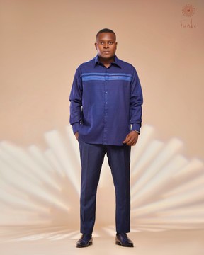 Chemise à manches longues en lin bleu marine