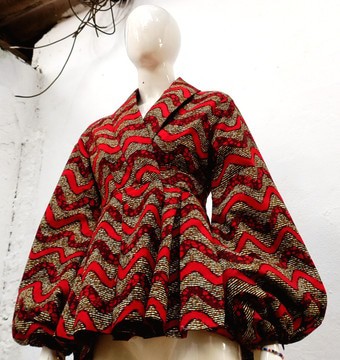 veste cache coeur peplum