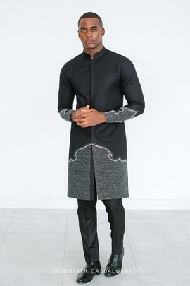 Costume brodé pour homme