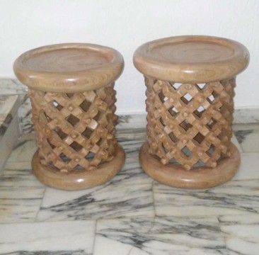 Lot de 2 Tabourets Bamiléké Africains