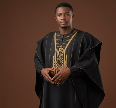 Men's Yoruba Agbada Ensemble — Black &amp; Gold