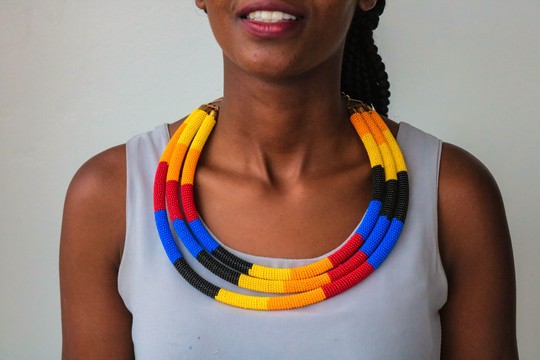 Collier de perles africaines, collier en couches, bijoux de femmes africaines, collier Tribal, cadeau pour elle