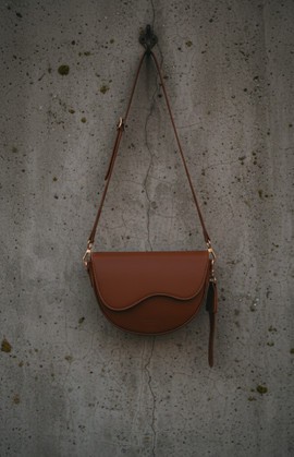 Sac cabas minimaliste chic couleur bordeaux