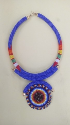 Collier femme africaine / colliers zoulou / collier maasai / chaîne africaine