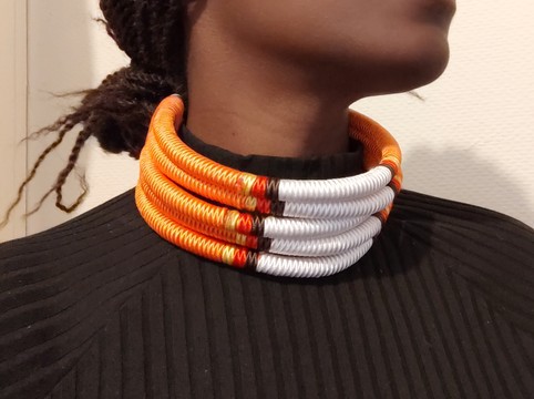 Choker necklace