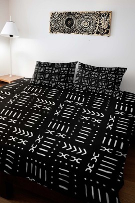 Cultural Unique Bath Mat White and Black Bathroom Rug (LARGER SIZES AVAILABLE)