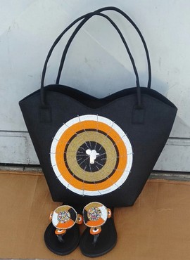 African sandals, African handbag, beads handbag, Masai bag, Jute handbag.