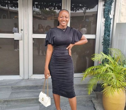 Robe pour dames | Robe midi| Robe ajustée
