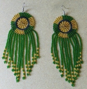Boucles d'oreilles de perles africaines avec glands, boucles d'oreilles à franges, boucles d'oreilles élégantes, boucles d'oreilles colorées, boucles d'oreilles Boho