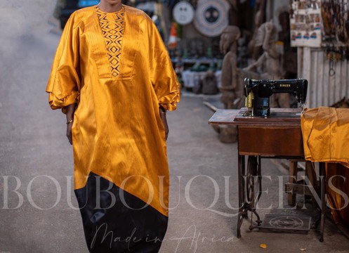 African Boubou dress for women "Kassa" Yellow Gold &amp; Black in glazed linen — With Scarf