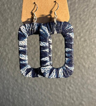 YEMOJA NDOP / TOGUH BLUE necklace in WAX fabric-loincloth beads