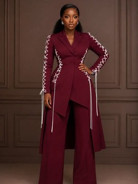Ensemble blazer asymétrique et pantalon à lacets