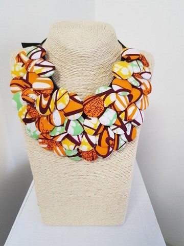 Necklace in wax "Adan's knot"
