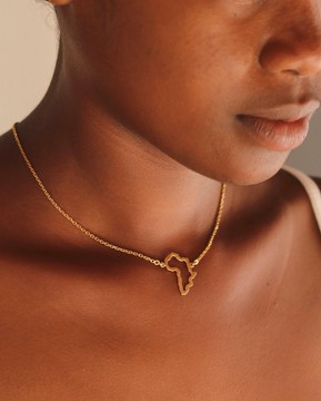 Choker chain map of Africa in 18 carat gold