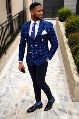 Costume croisé de luxe bleu marine à carreaux fenêtre