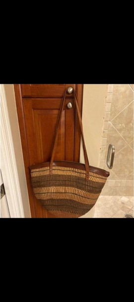 Sisal Handwoven tote bag with zipper and lining
