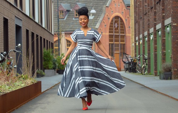 PEJU BLACK AND WHITE DRESS