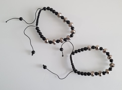 Set of 3 pearl bracelets