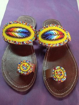 African women sandals..December offer comes with a gift.