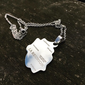 Magnifique pendentif carte de la réunion 🇷🇪
