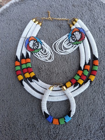 Jewelry set, beaded necklace, tribal necklace, masai bracelet