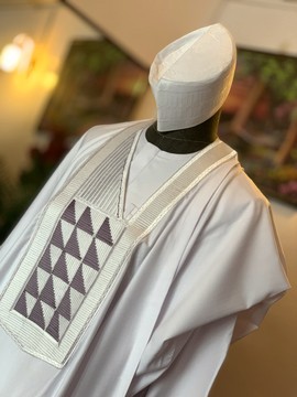 Men’s white Agbada