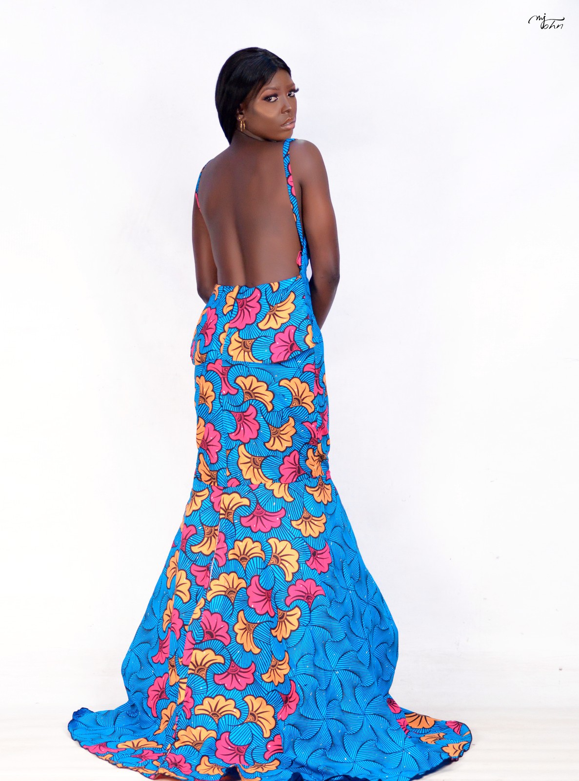 backless african print dress DEAR NEIGHBOR | PEACHES MINI APRON DRESS - PAPAYA HOLIDAY PRINT main image 1