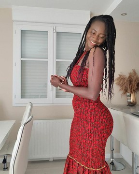 Elastic dresses
