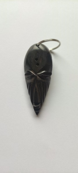 Hand-carved African mask keyring in ebony wood - key ring