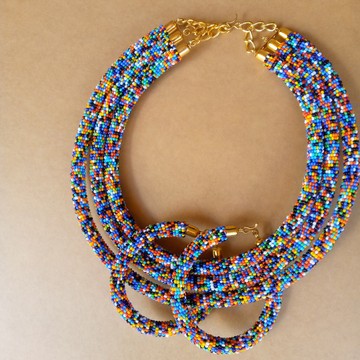 3 in 1 necklace/2 matching bracelets/Zulu necklaces/ maasai necklace/ African chain