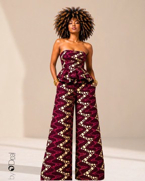 Ensemble pantalon large et son top bustier