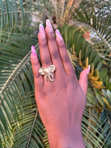 “Baby Elephant 🐘” ring