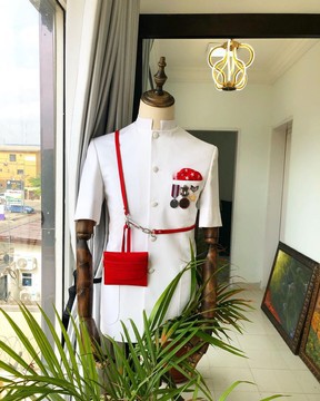 Le «costume français» blanc