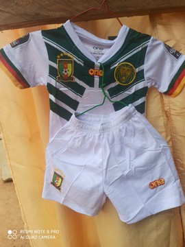 Ensemble maillot et Short Football Cameroun enfant 5 ans