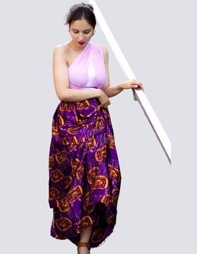 Chic Infinity dress printed silk satin