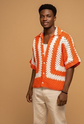 Chemise pour homme au crochet à boutons