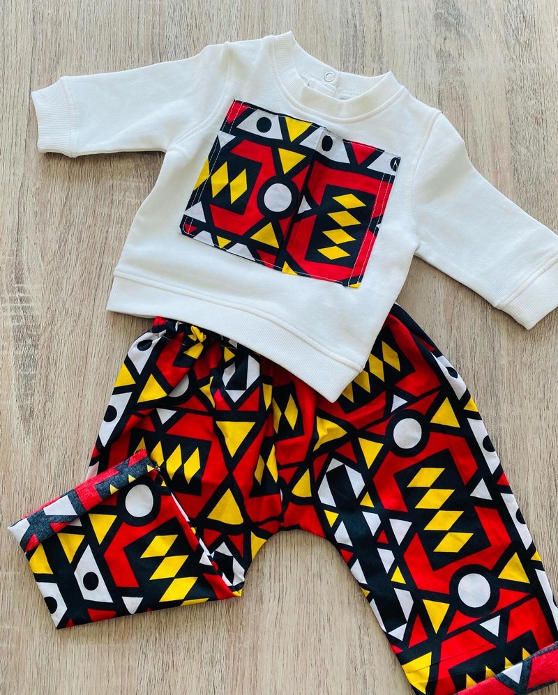 Ensemble bébé garçon en Wax - sweat wax Bebe - Pantalon Wax assorti par -  ANKA, image size:800x997
