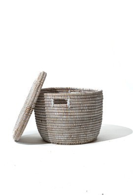 Panier de rangement avec couvercle